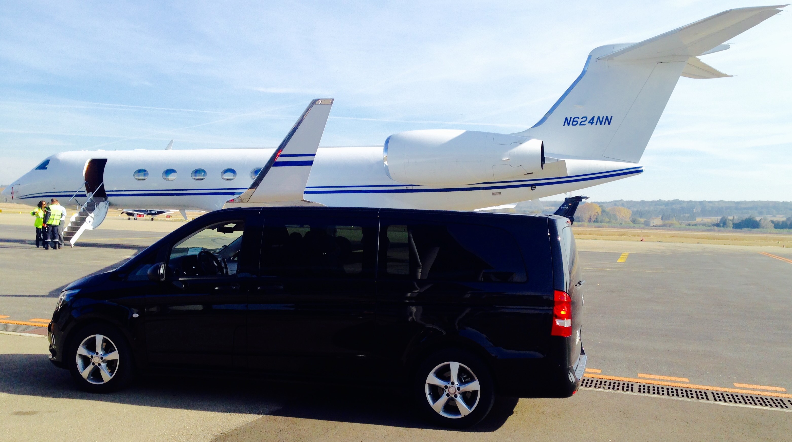 classe V AG Transfert VTC et Taxi Aix